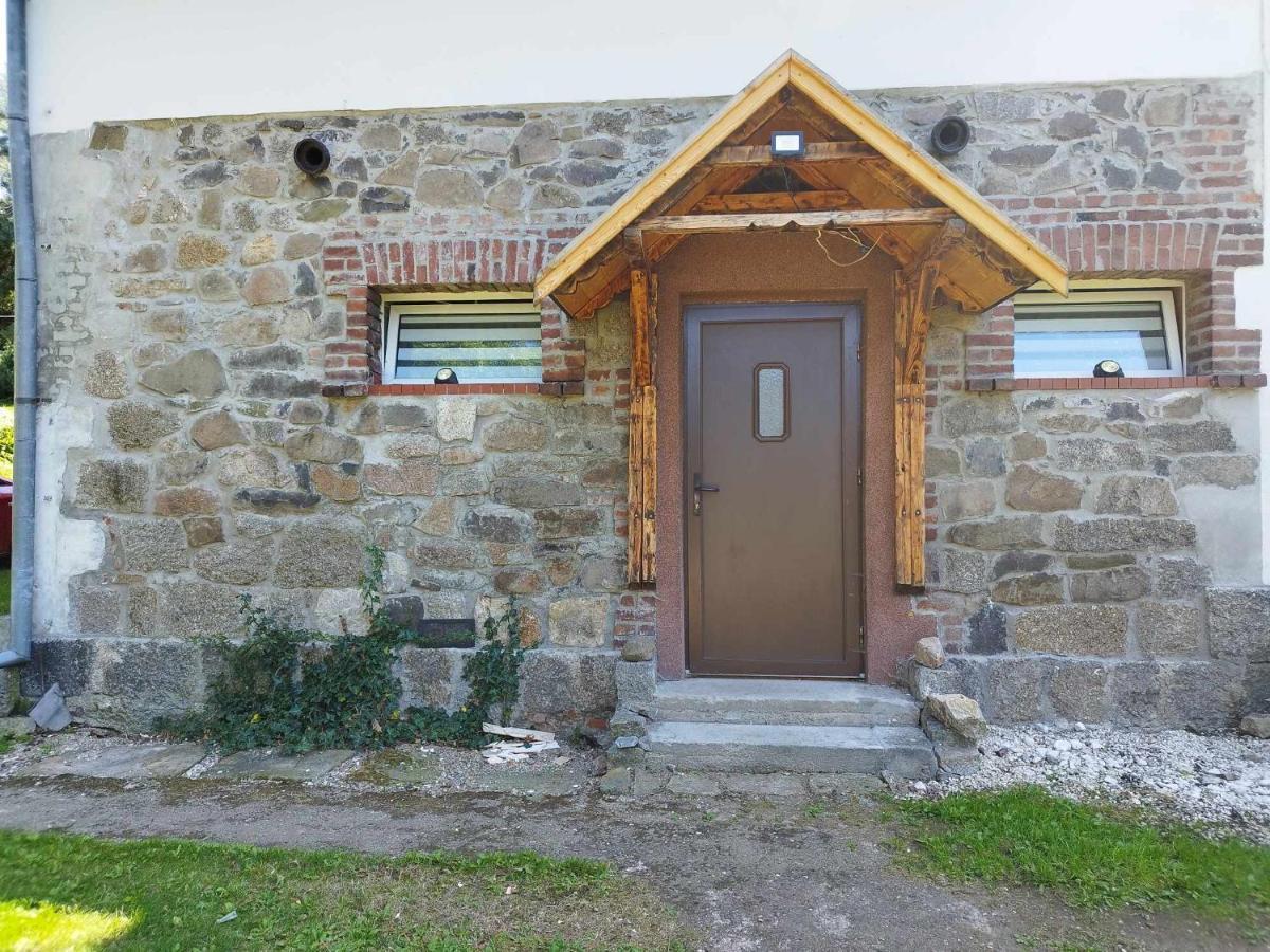 Apartamenty - Stara Stajnia - Na Krancu Swiata มิลคุฟ ภายนอก รูปภาพ